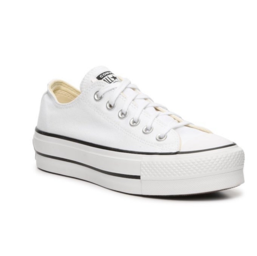 White converse platform sneaker lowtop